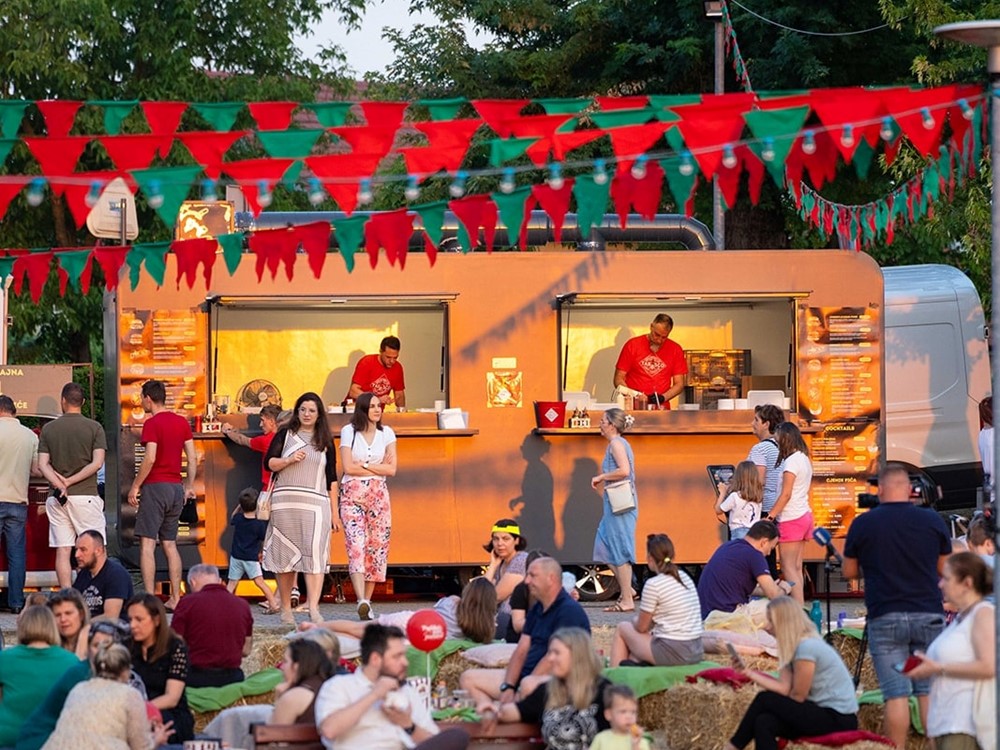 Paradajz from Paradise