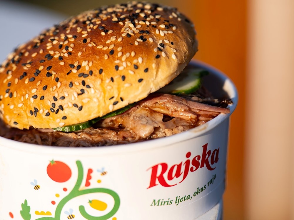 Paradajz from Paradise