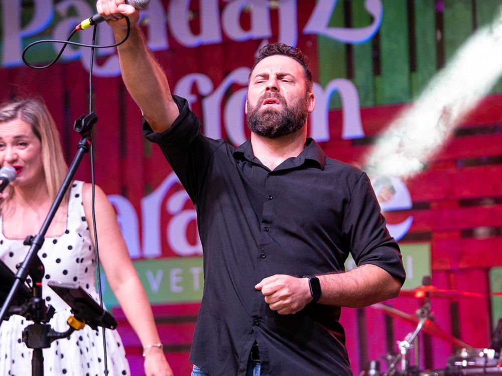 Paradajz from Paradise