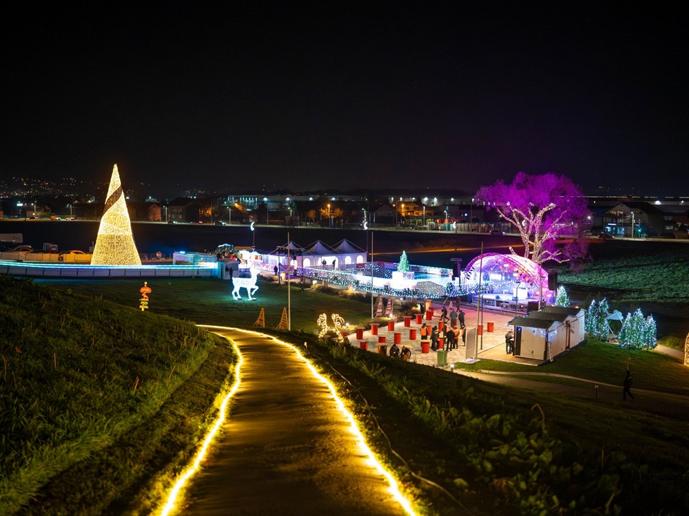 Nezaboravno otvorenje Zimskih cajta uz koncert Gršeta!