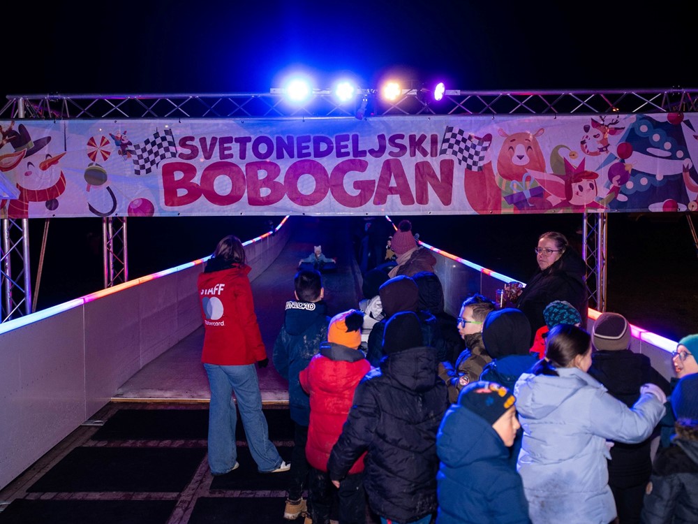 Nezaboravno otvorenje Zimskih cajta uz koncert Gršeta!