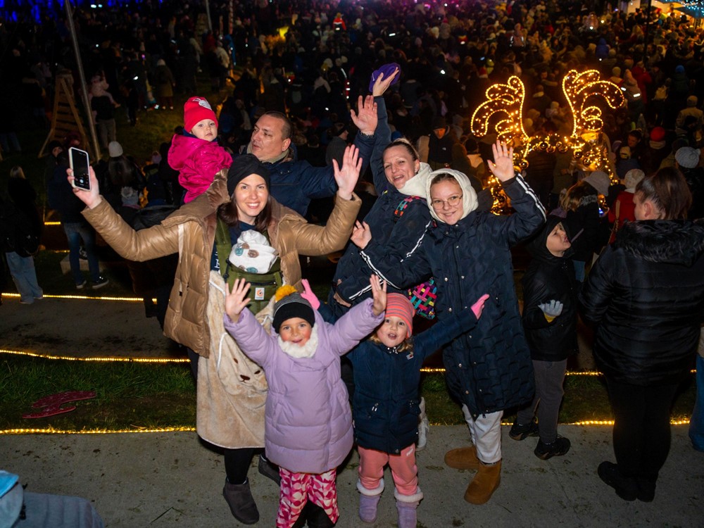 Nezaboravno otvorenje Zimskih cajta uz koncert Gršeta!