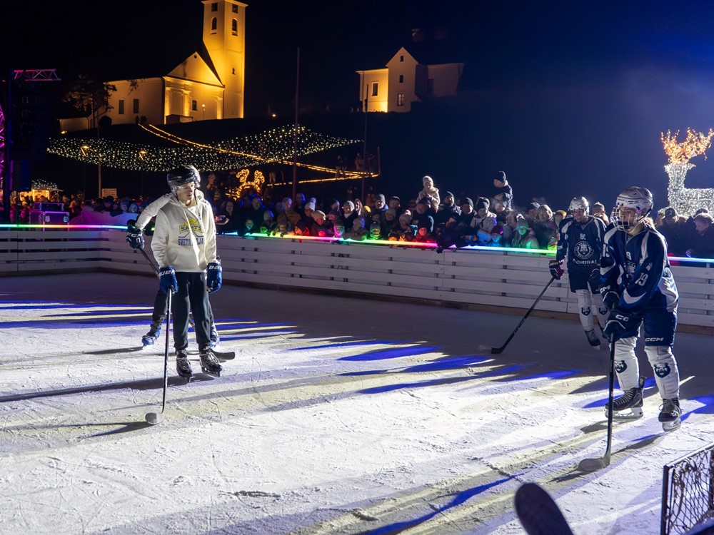 Nezaboravno otvorenje Zimskih cajta uz koncert Gršeta!