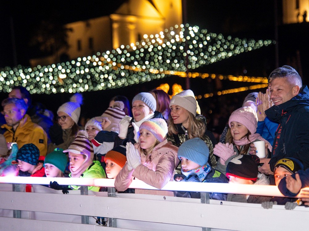 Nezaboravno otvorenje Zimskih cajta uz koncert Gršeta!