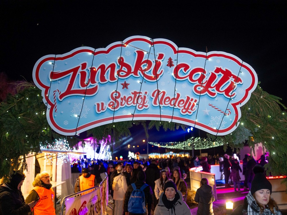 Nezaboravno otvorenje Zimskih cajta uz koncert Gršeta!