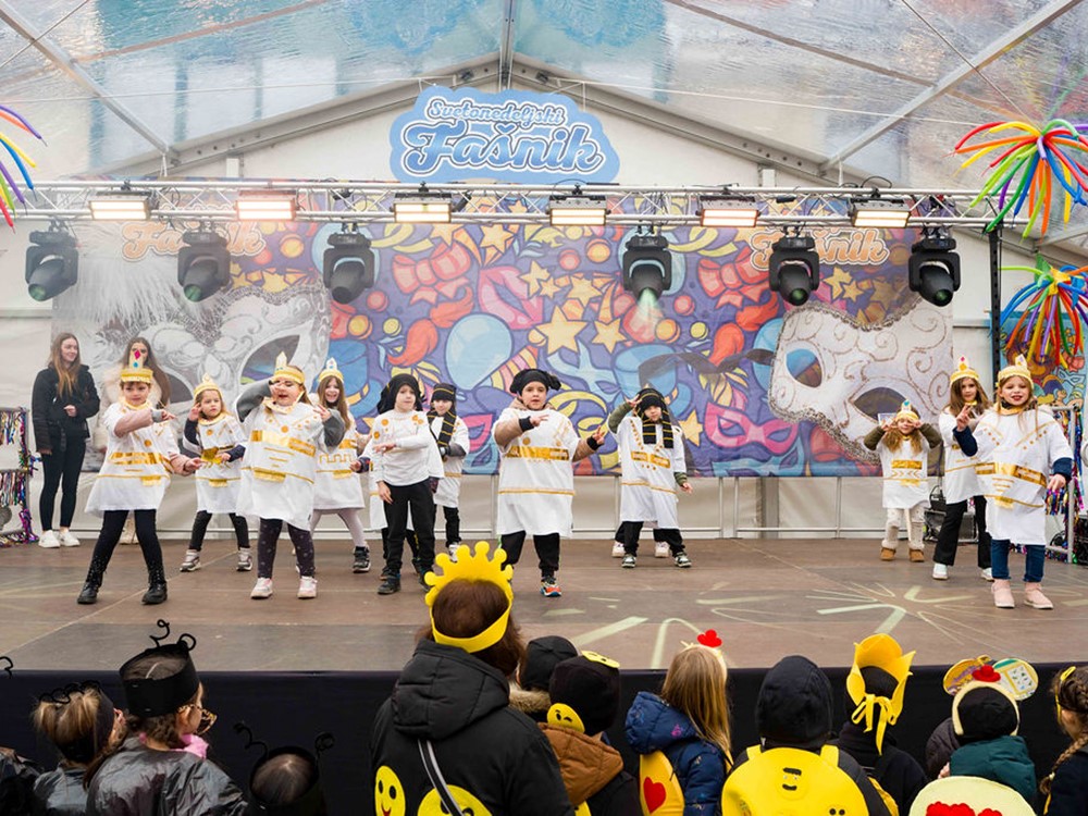 Svetonedeljski fašnik pretvorio grad u pozornicu mašte i veselja