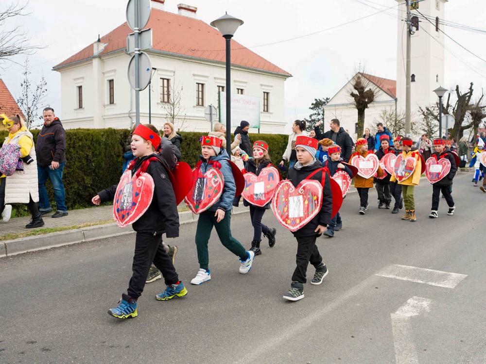 Svetonedeljski fašnik pretvorio grad u pozornicu mašte i veselja