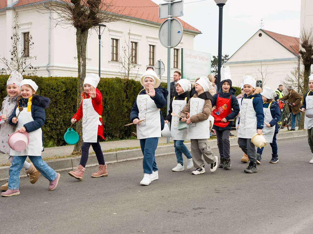 Svetonedeljski fašnik pretvorio grad u pozornicu mašte i veselja