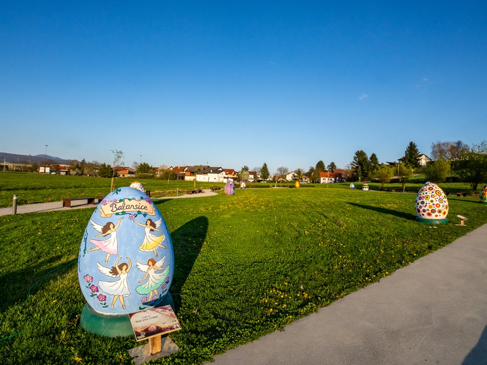Uskrsna čarolija u parku - slavimo 10 godina izložbe Radost Uskrsa u Svetoj Nedelji