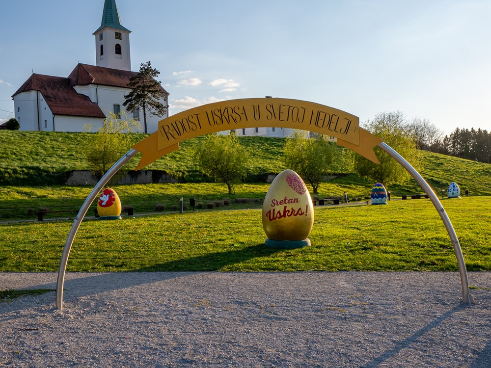 Uskrsna čarolija u parku - slavimo 10 godina izložbe Radost Uskrsa u Svetoj Nedelji