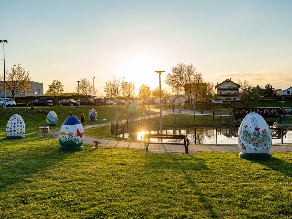 Uskrsna čarolija u parku - slavimo 10 godina izložbe Radost Uskrsa u Svetoj Nedelji